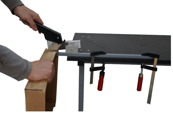 Paperfox TG-2 carton box stitching machine